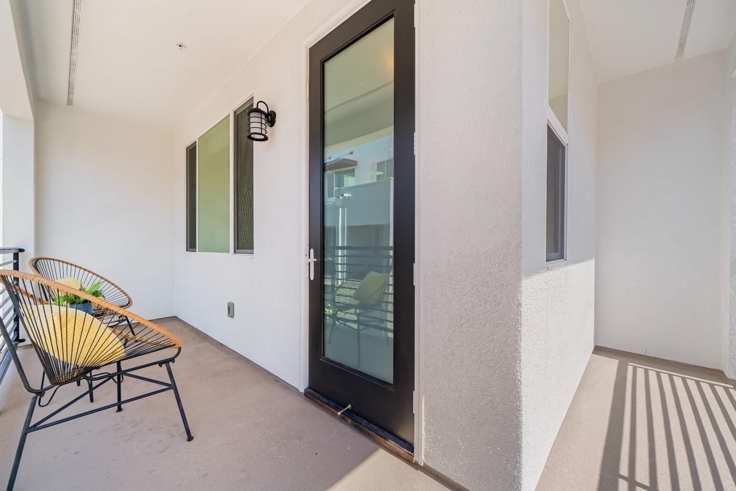 Detail Gallery Image 14 of 54 For 559 Apricot Way, San Jose,  CA 95133 - 4 Beds | 4 Baths