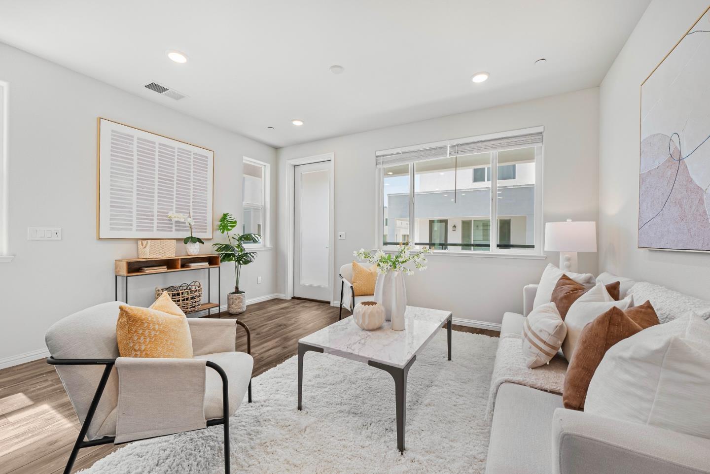 Detail Gallery Image 2 of 54 For 559 Apricot Way, San Jose,  CA 95133 - 4 Beds | 4 Baths