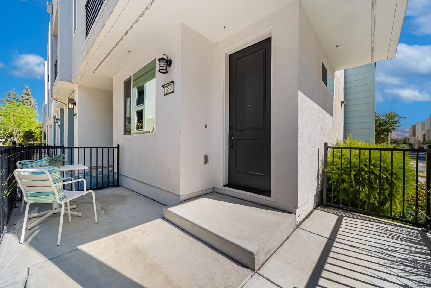Detail Gallery Image 35 of 54 For 559 Apricot Way, San Jose,  CA 95133 - 4 Beds | 4 Baths