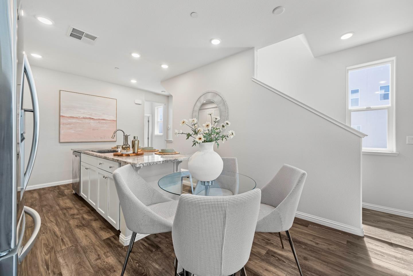 Detail Gallery Image 5 of 54 For 559 Apricot Way, San Jose,  CA 95133 - 4 Beds | 4 Baths
