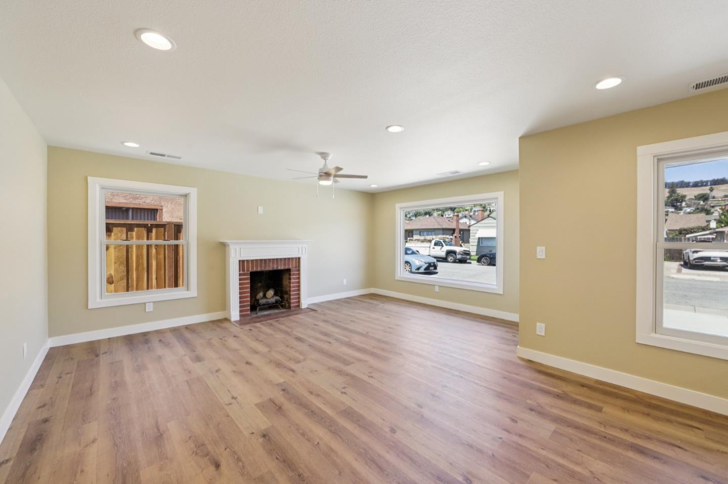 Detail Gallery Image 12 of 52 For 14973 Patton Ave, San Leandro,  CA 94578 - 2 Beds | 1 Baths