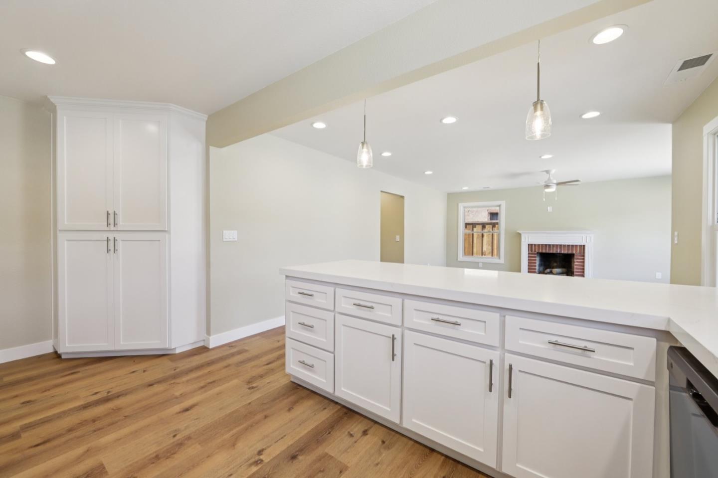 Detail Gallery Image 20 of 52 For 14973 Patton Ave, San Leandro,  CA 94578 - 2 Beds | 1 Baths