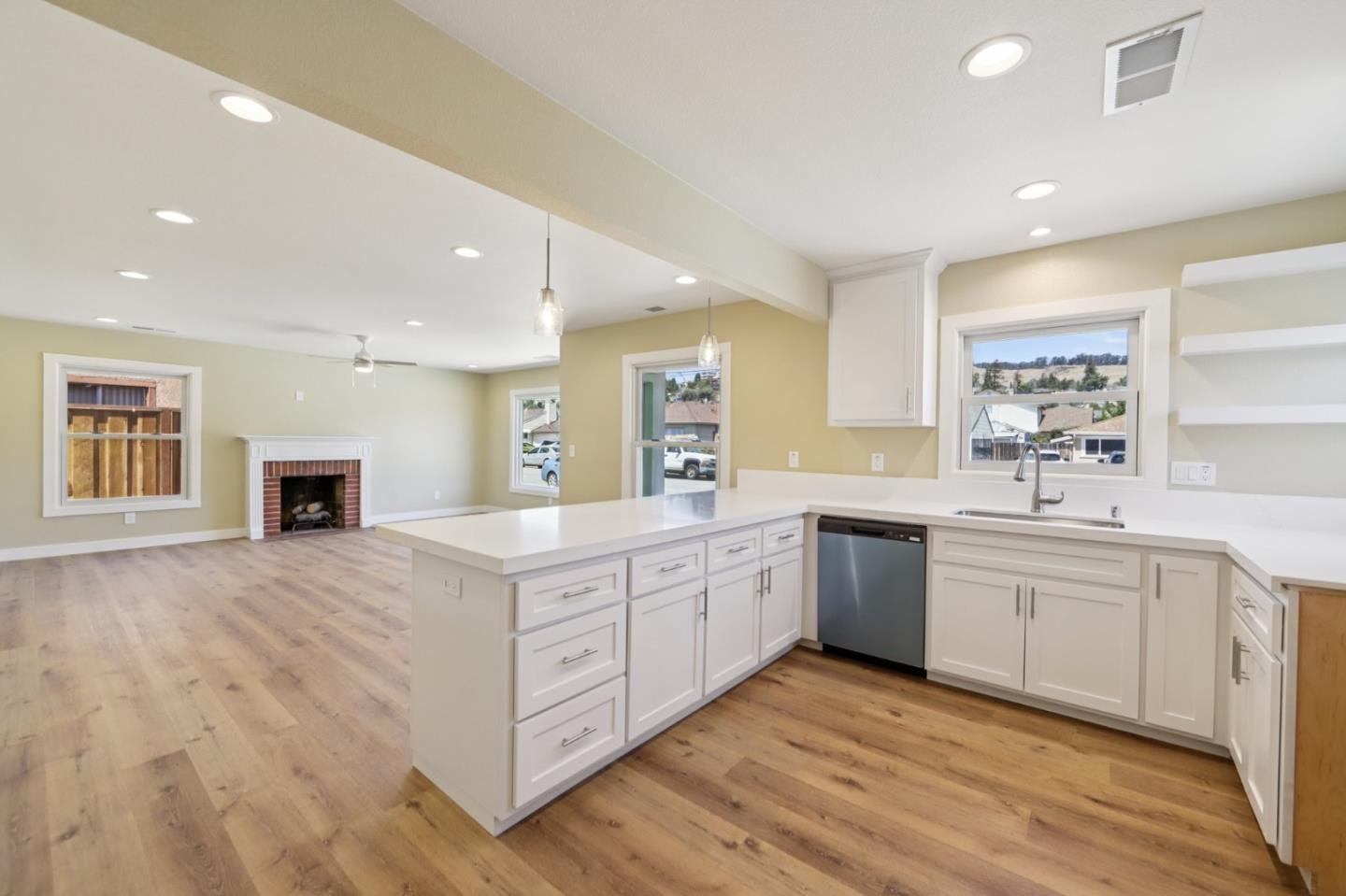 Detail Gallery Image 21 of 52 For 14973 Patton Ave, San Leandro,  CA 94578 - 2 Beds | 1 Baths
