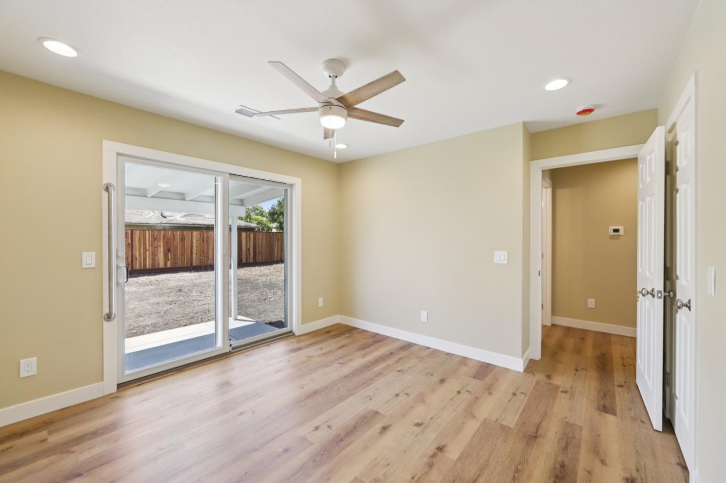 Detail Gallery Image 31 of 52 For 14973 Patton Ave, San Leandro,  CA 94578 - 2 Beds | 1 Baths