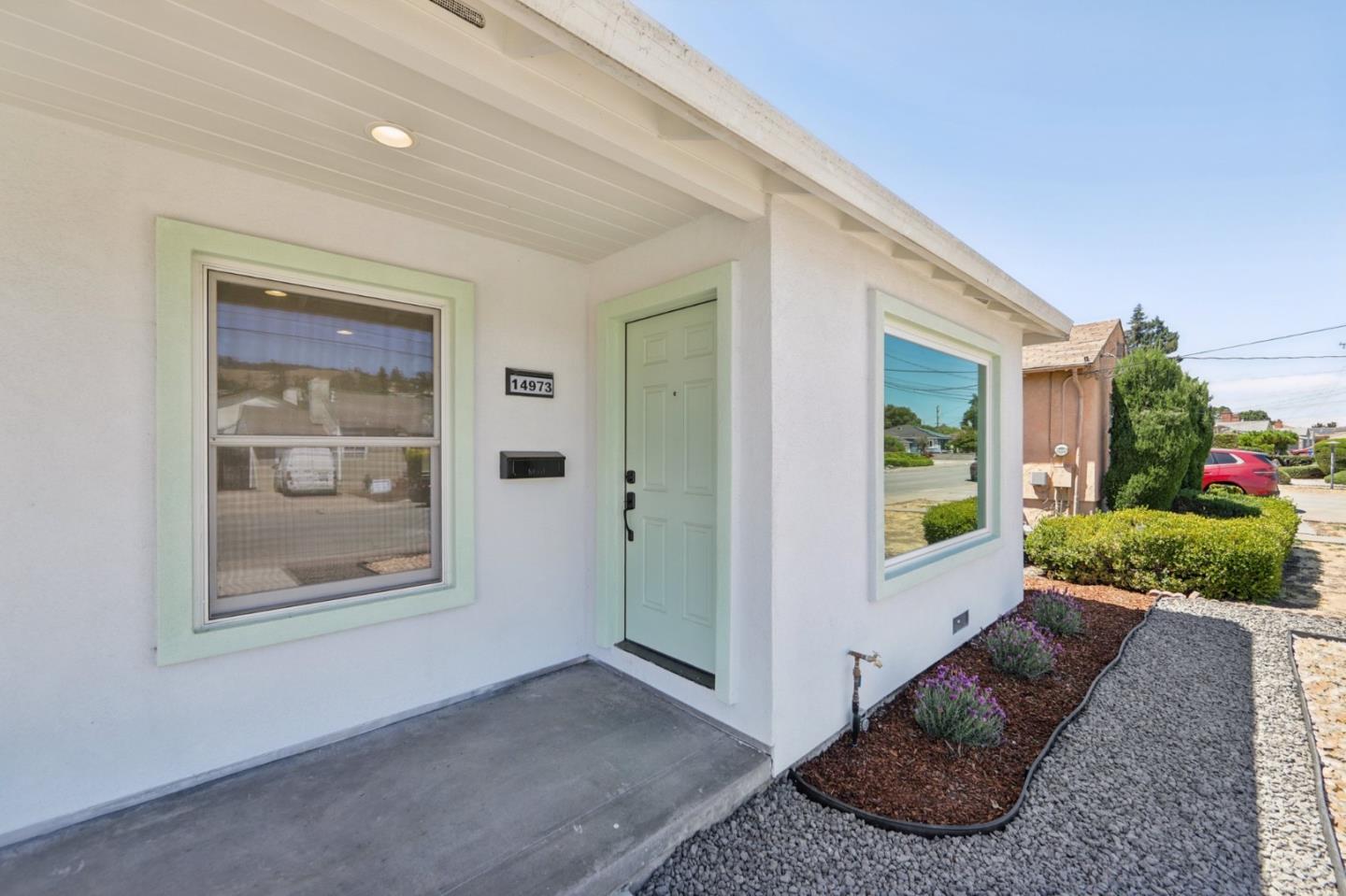 Detail Gallery Image 6 of 52 For 14973 Patton Ave, San Leandro,  CA 94578 - 2 Beds | 1 Baths