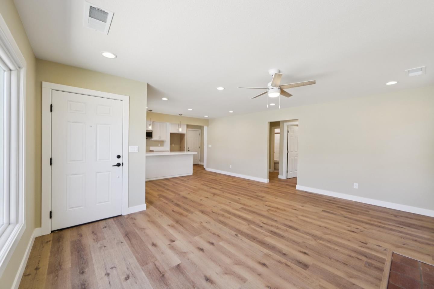 Detail Gallery Image 7 of 52 For 14973 Patton Ave, San Leandro,  CA 94578 - 2 Beds | 1 Baths
