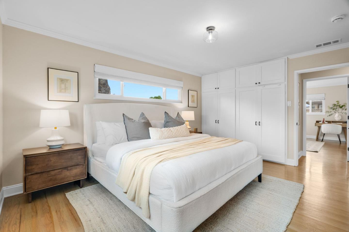 Detail Gallery Image 21 of 34 For 1709 Peartree Ln, Mountain View,  CA 94040 - 4 Beds | 3 Baths
