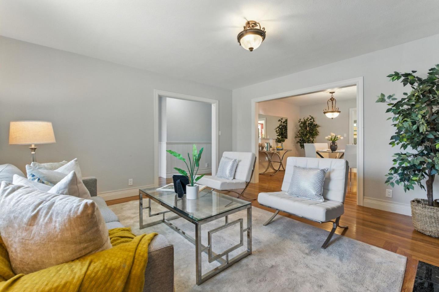 Detail Gallery Image 2 of 29 For 2273 Dumbarton Ave, East Palo Alto,  CA 94303 - 4 Beds | 2 Baths