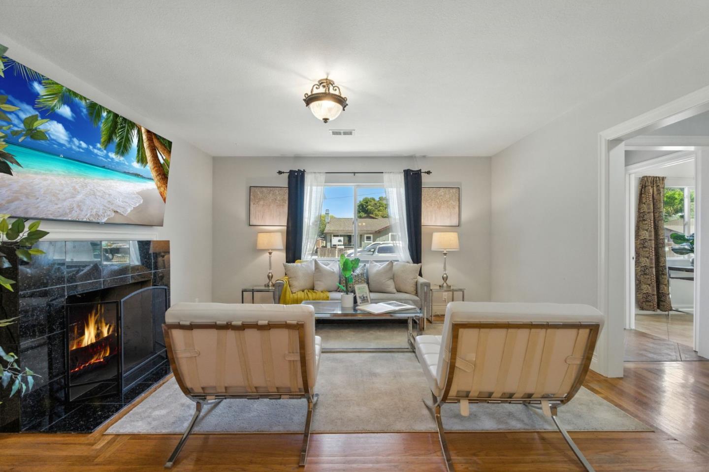 Detail Gallery Image 3 of 29 For 2273 Dumbarton Ave, East Palo Alto,  CA 94303 - 4 Beds | 2 Baths
