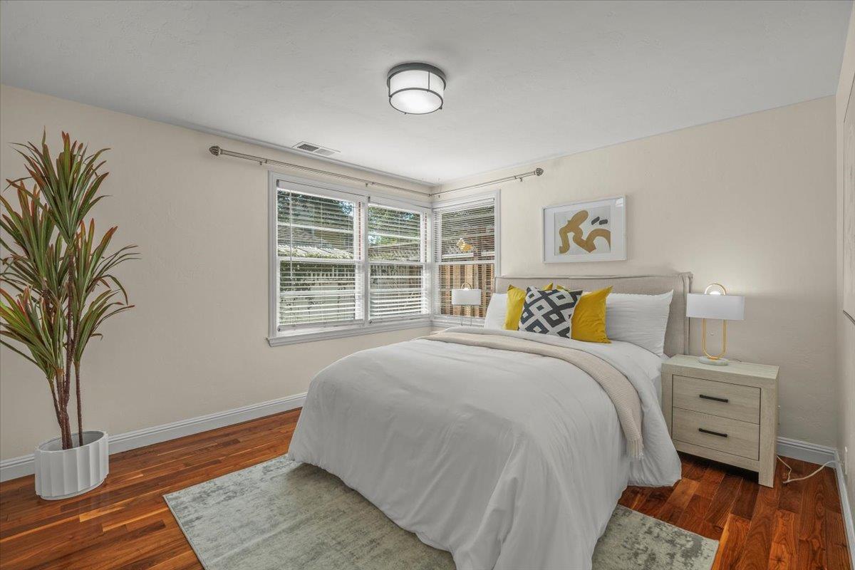 Detail Gallery Image 14 of 25 For 637 Channing Ave, Palo Alto,  CA 94301 - 2 Beds | 2 Baths