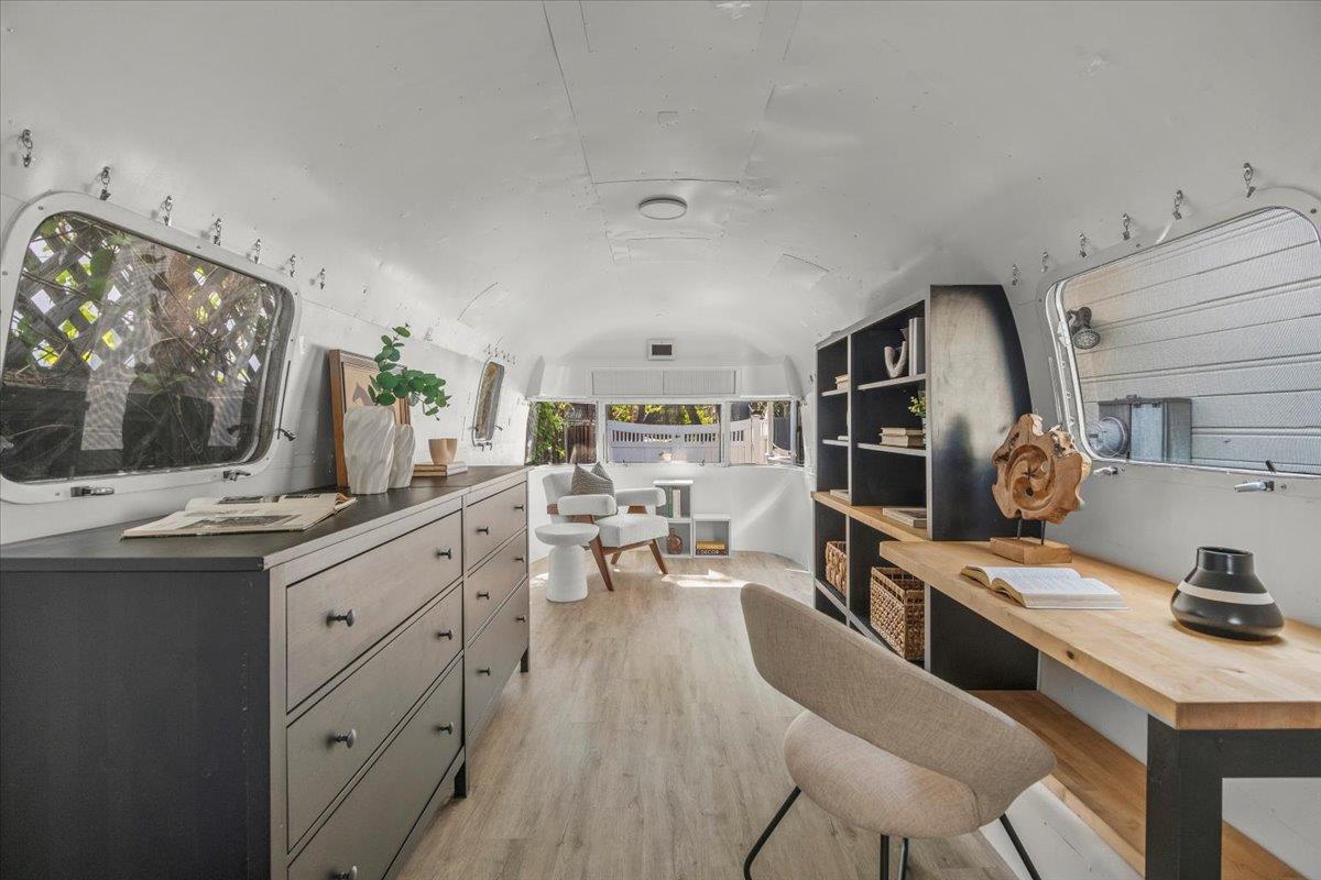 Detail Gallery Image 18 of 25 For 637 Channing Ave, Palo Alto,  CA 94301 - 2 Beds | 2 Baths