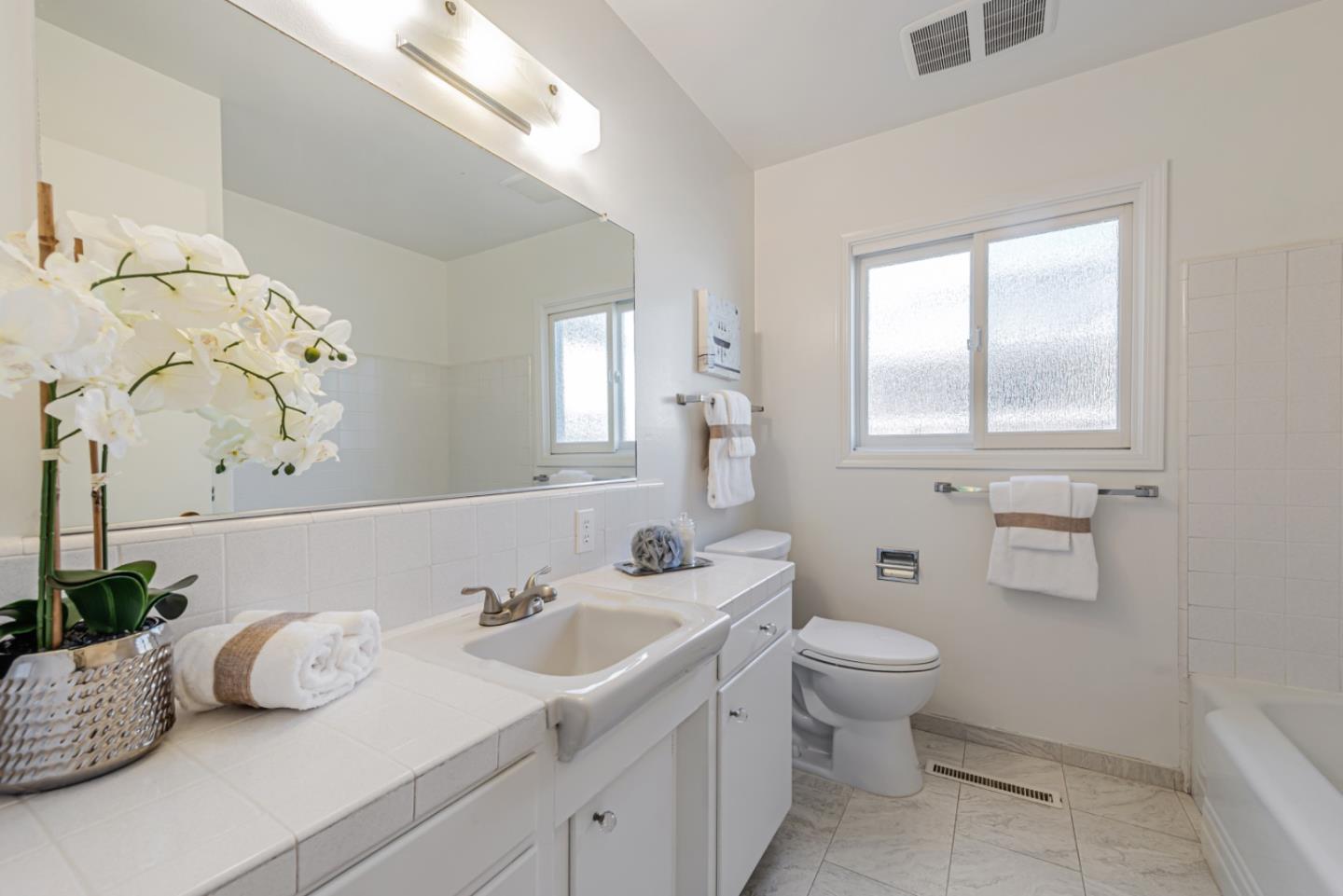Detail Gallery Image 31 of 38 For 639 Georgia Ave, Palo Alto,  CA 94306 - 4 Beds | 2 Baths
