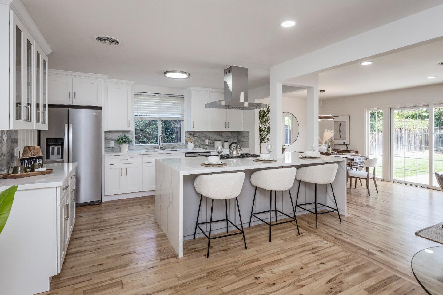 Detail Gallery Image 7 of 31 For 2209 Casa Mia Dr, San Jose,  CA 95124 - 4 Beds | 3 Baths