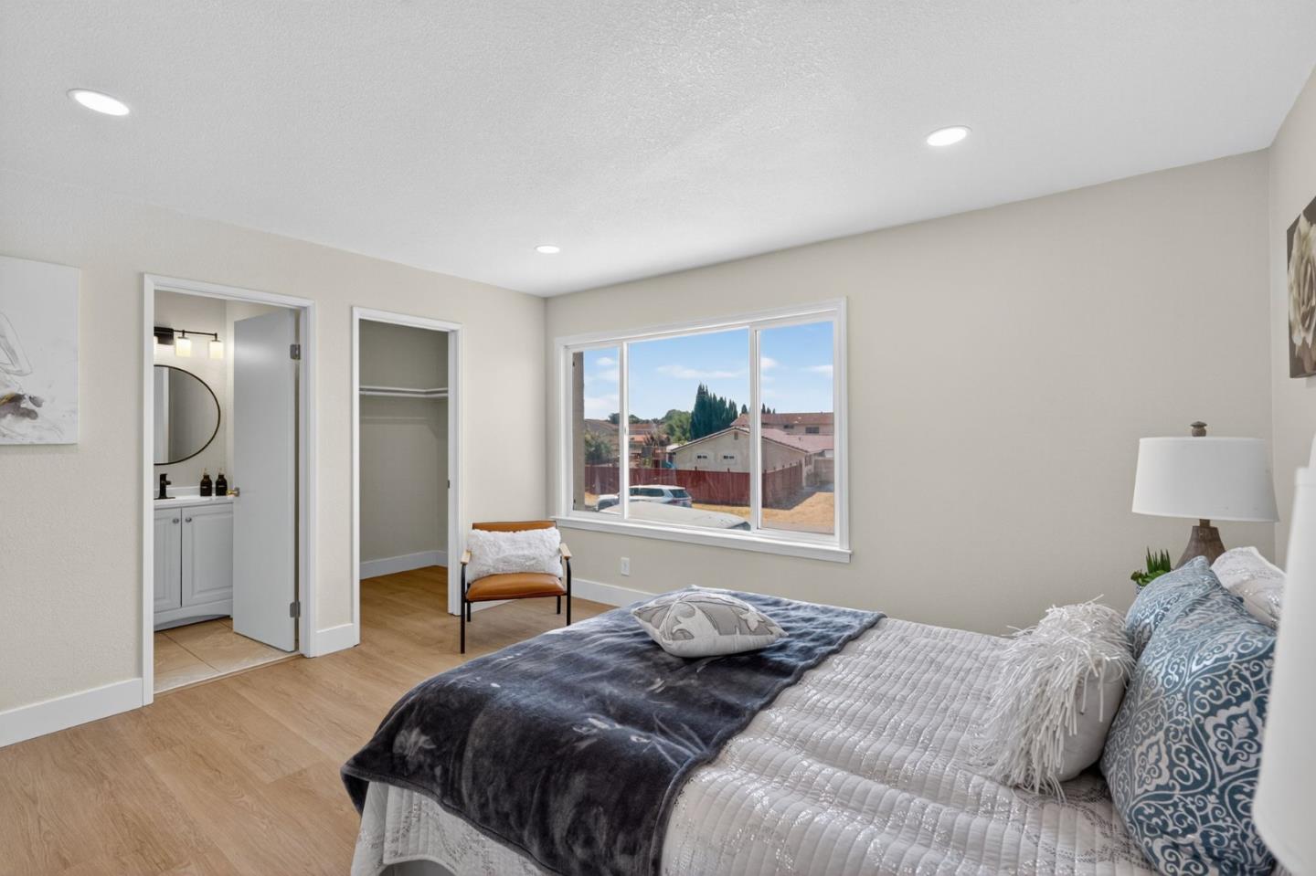 Detail Gallery Image 16 of 34 For 30784 Tidewater Dr, Union City,  CA 94587 - 4 Beds | 3 Baths