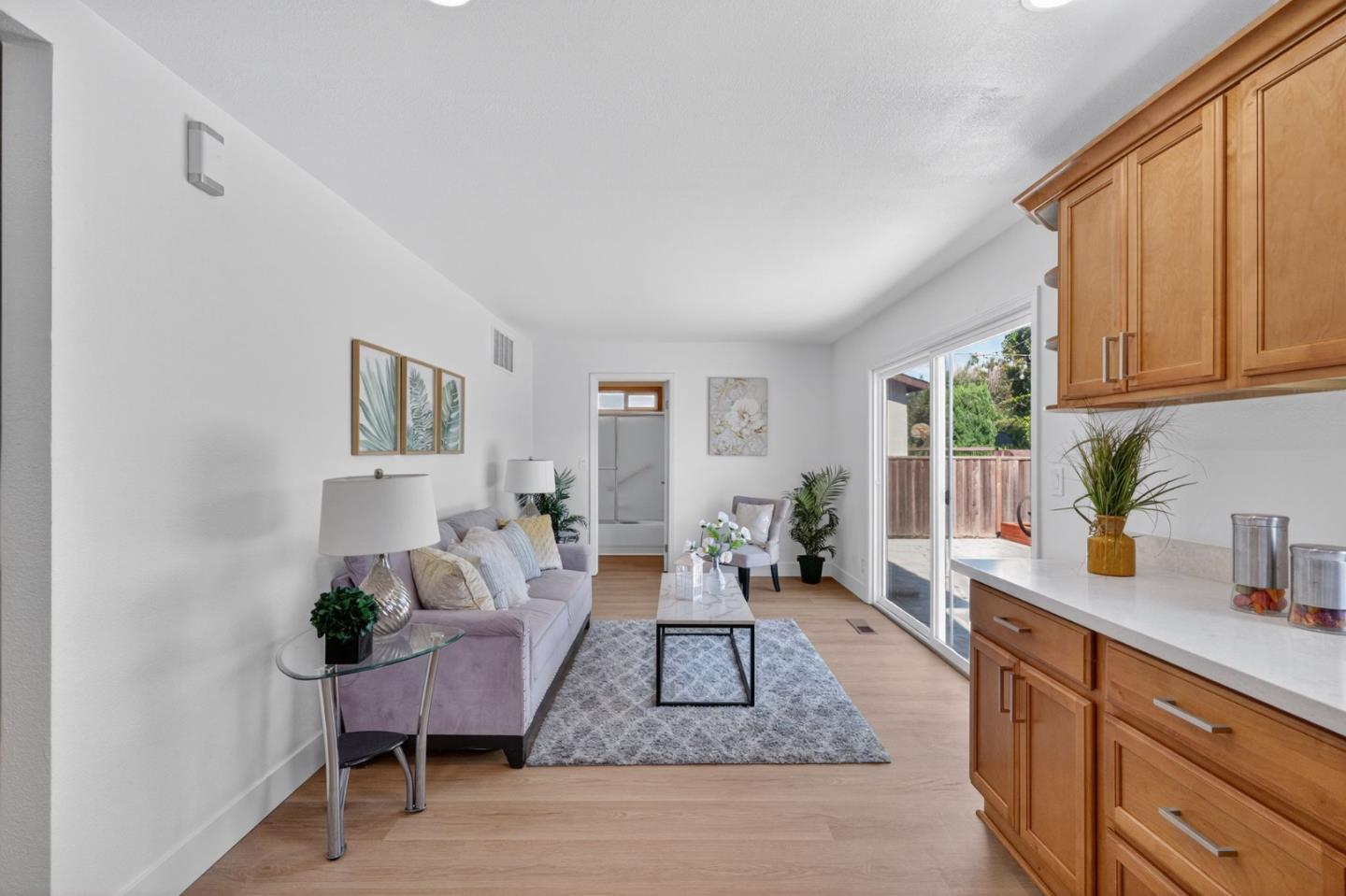Detail Gallery Image 7 of 34 For 30784 Tidewater Dr, Union City,  CA 94587 - 4 Beds | 3 Baths