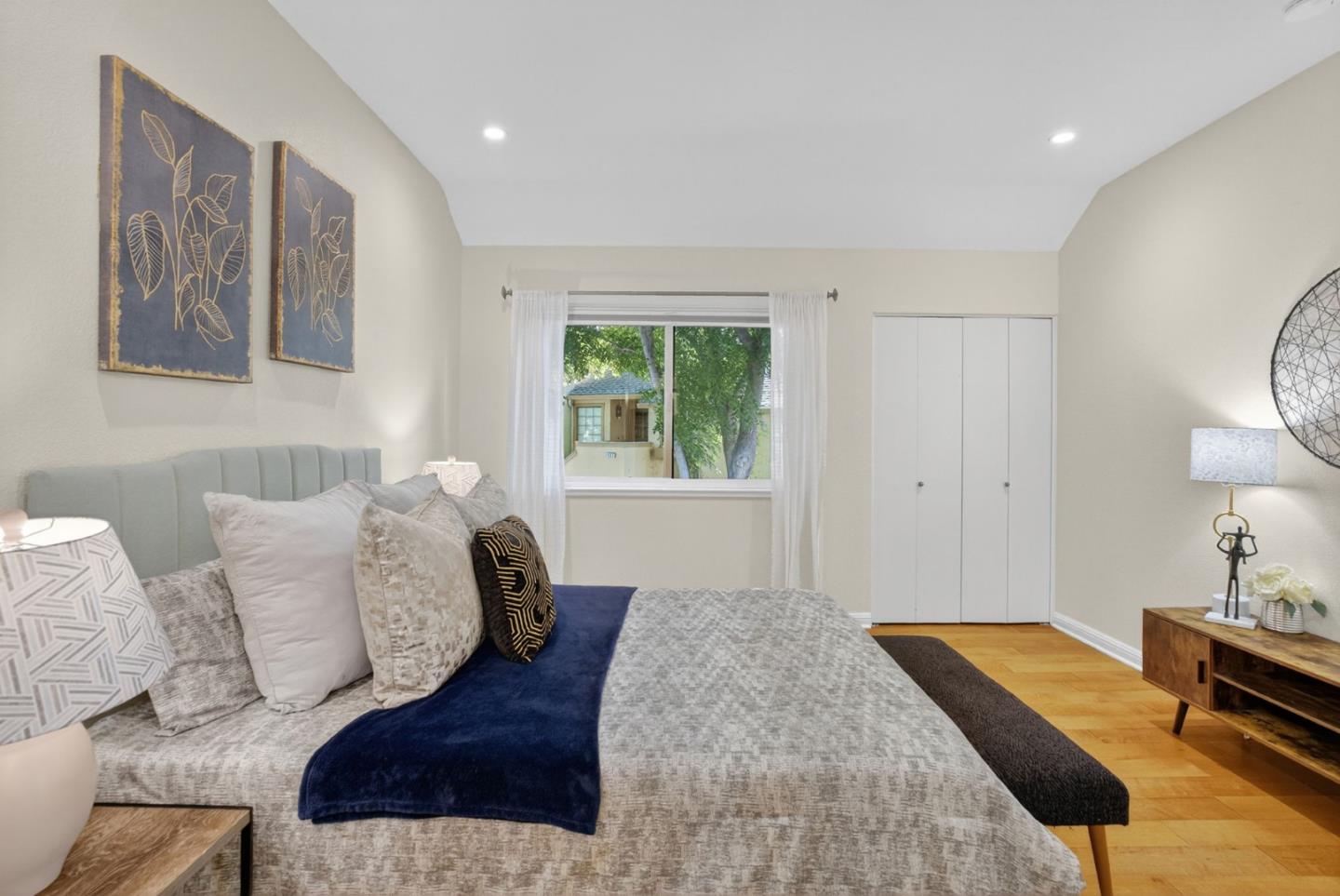 Detail Gallery Image 16 of 37 For 1874 Huxley Ct, San Jose,  CA 95125 - 2 Beds | 2 Baths