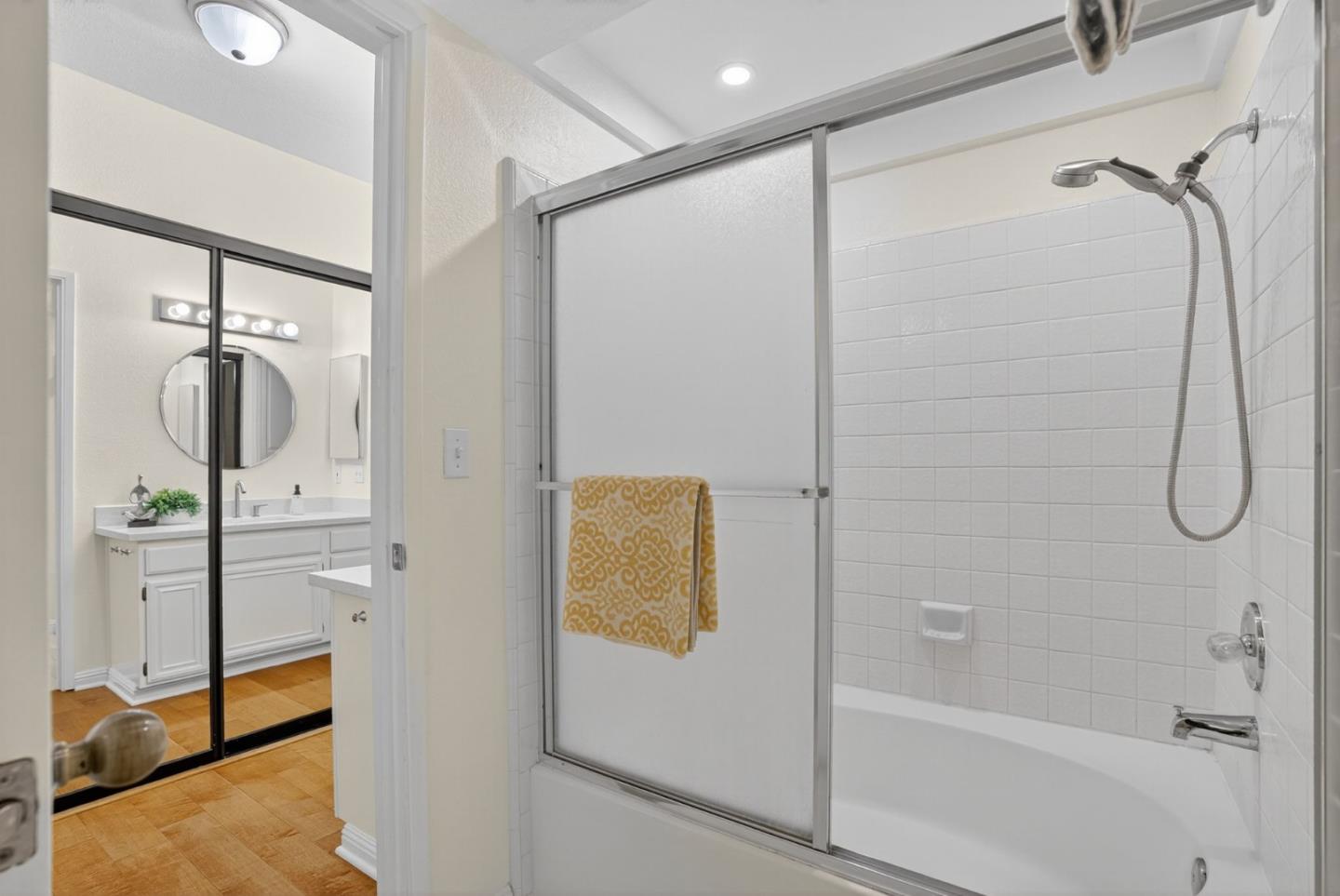 Detail Gallery Image 19 of 37 For 1874 Huxley Ct, San Jose,  CA 95125 - 2 Beds | 2 Baths