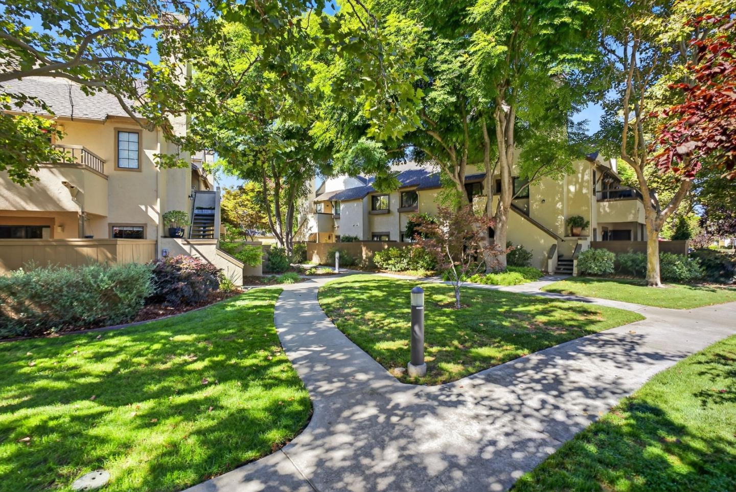 Detail Gallery Image 29 of 37 For 1874 Huxley Ct, San Jose,  CA 95125 - 2 Beds | 2 Baths