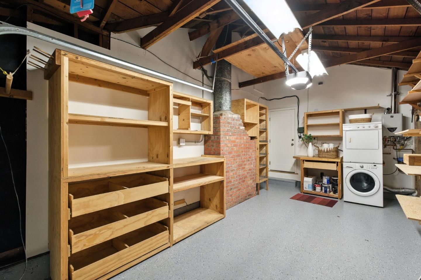Detail Gallery Image 26 of 29 For 792 Bond Way, Mountain View,  CA 94040 - 3 Beds | 1 Baths