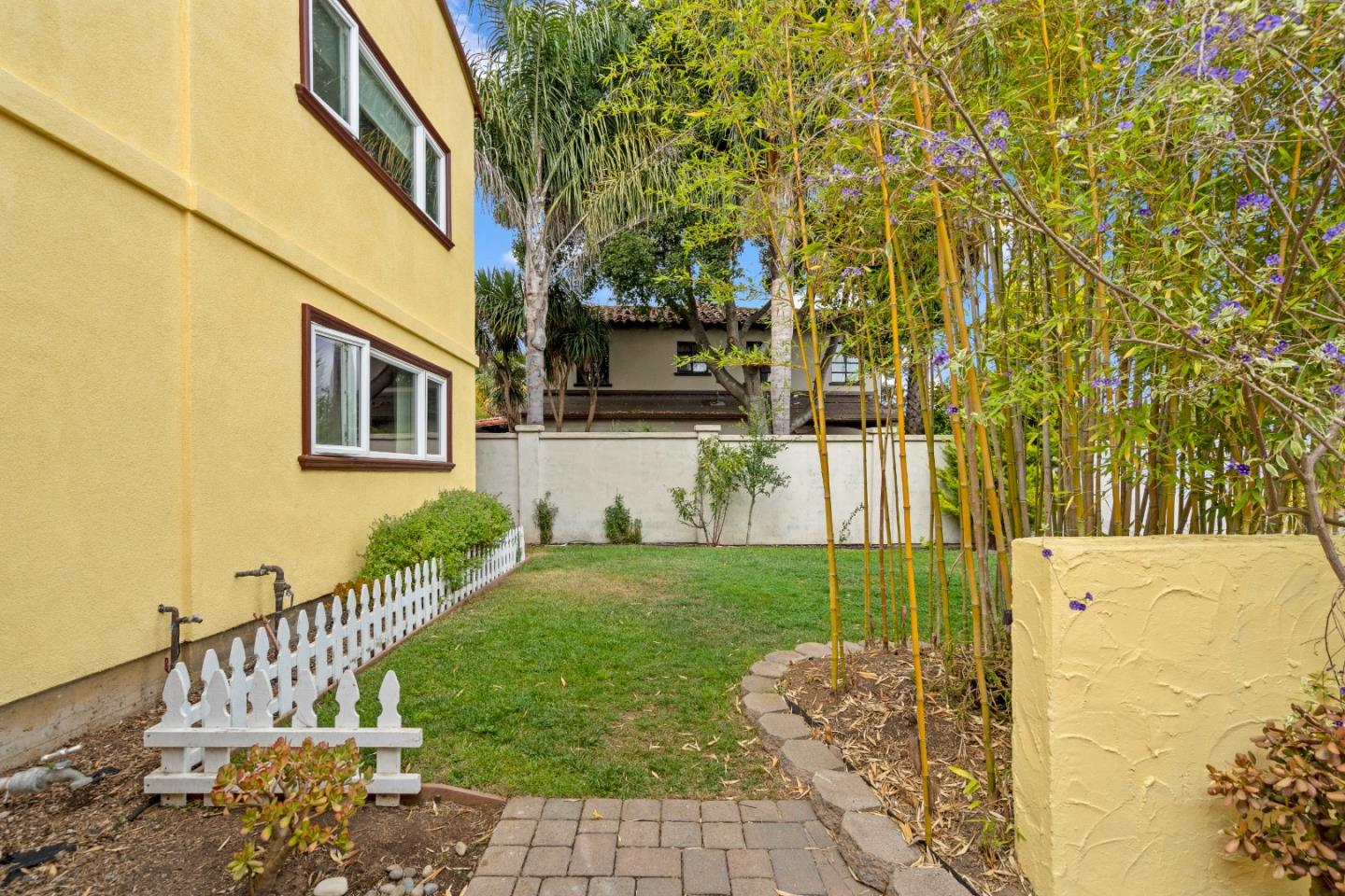 Detail Gallery Image 20 of 80 For 3 Gonzales St, Watsonville,  CA 95076 - 4 Beds | 4 Baths