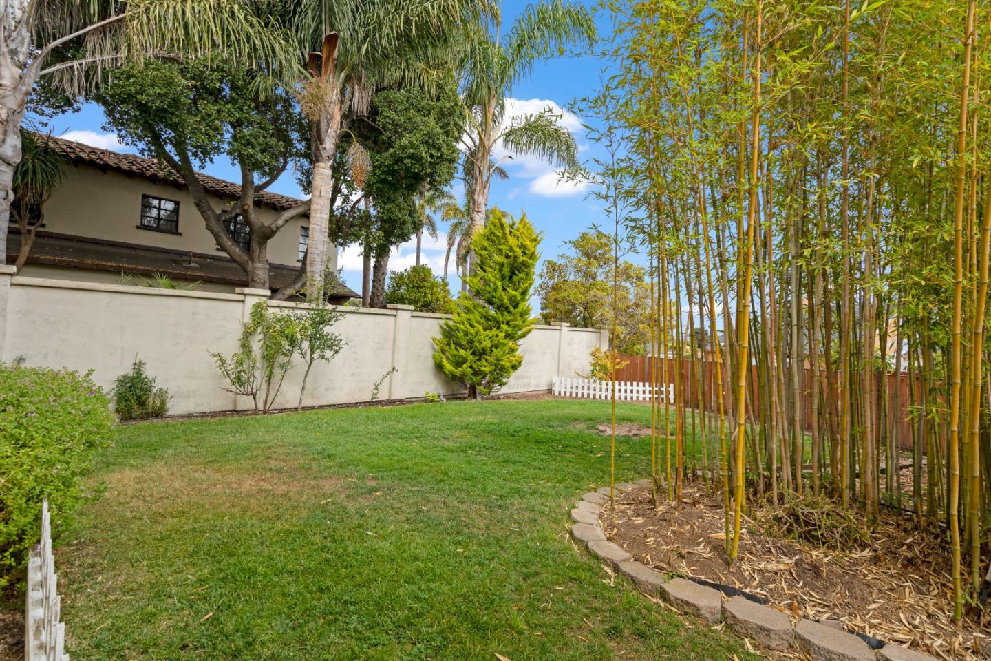 Detail Gallery Image 21 of 80 For 3 Gonzales St, Watsonville,  CA 95076 - 4 Beds | 4 Baths