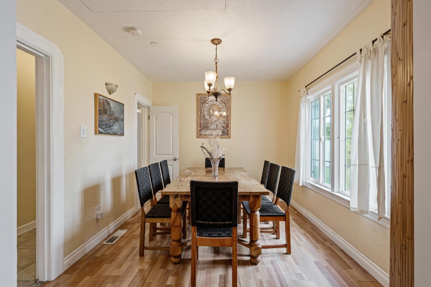Detail Gallery Image 29 of 80 For 3 Gonzales St, Watsonville,  CA 95076 - 4 Beds | 4 Baths