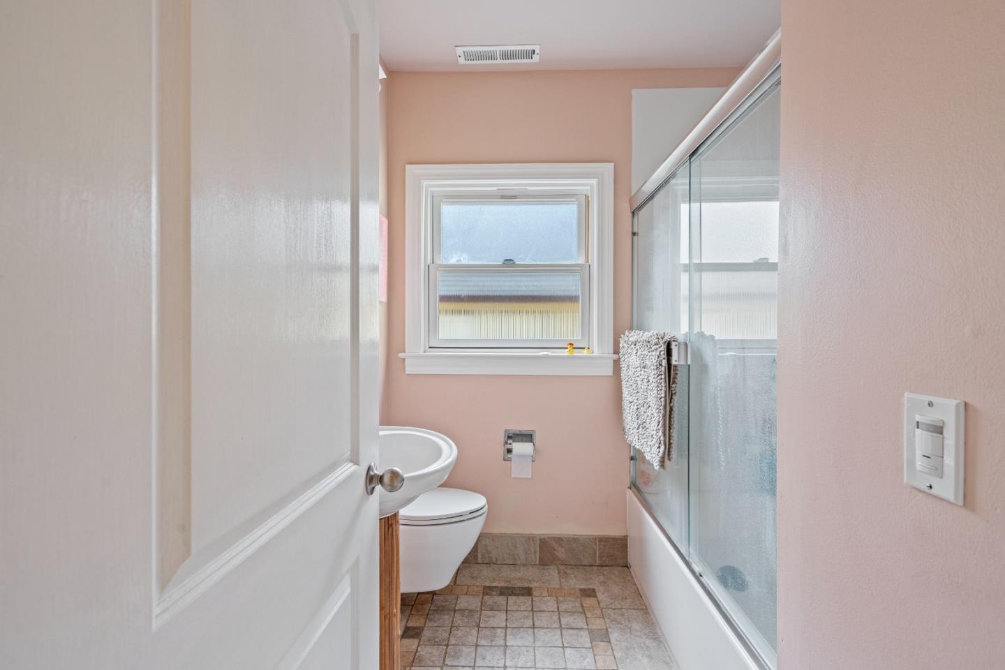 Detail Gallery Image 43 of 80 For 3 Gonzales St, Watsonville,  CA 95076 - 4 Beds | 4 Baths