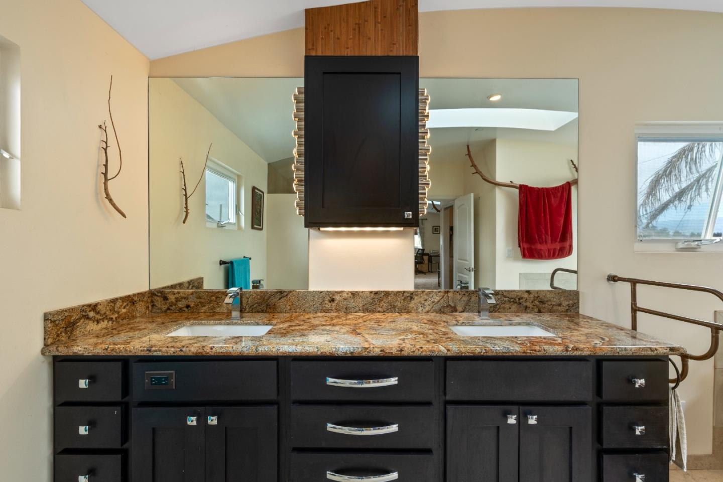 Detail Gallery Image 54 of 80 For 3 Gonzales St, Watsonville,  CA 95076 - 4 Beds | 4 Baths