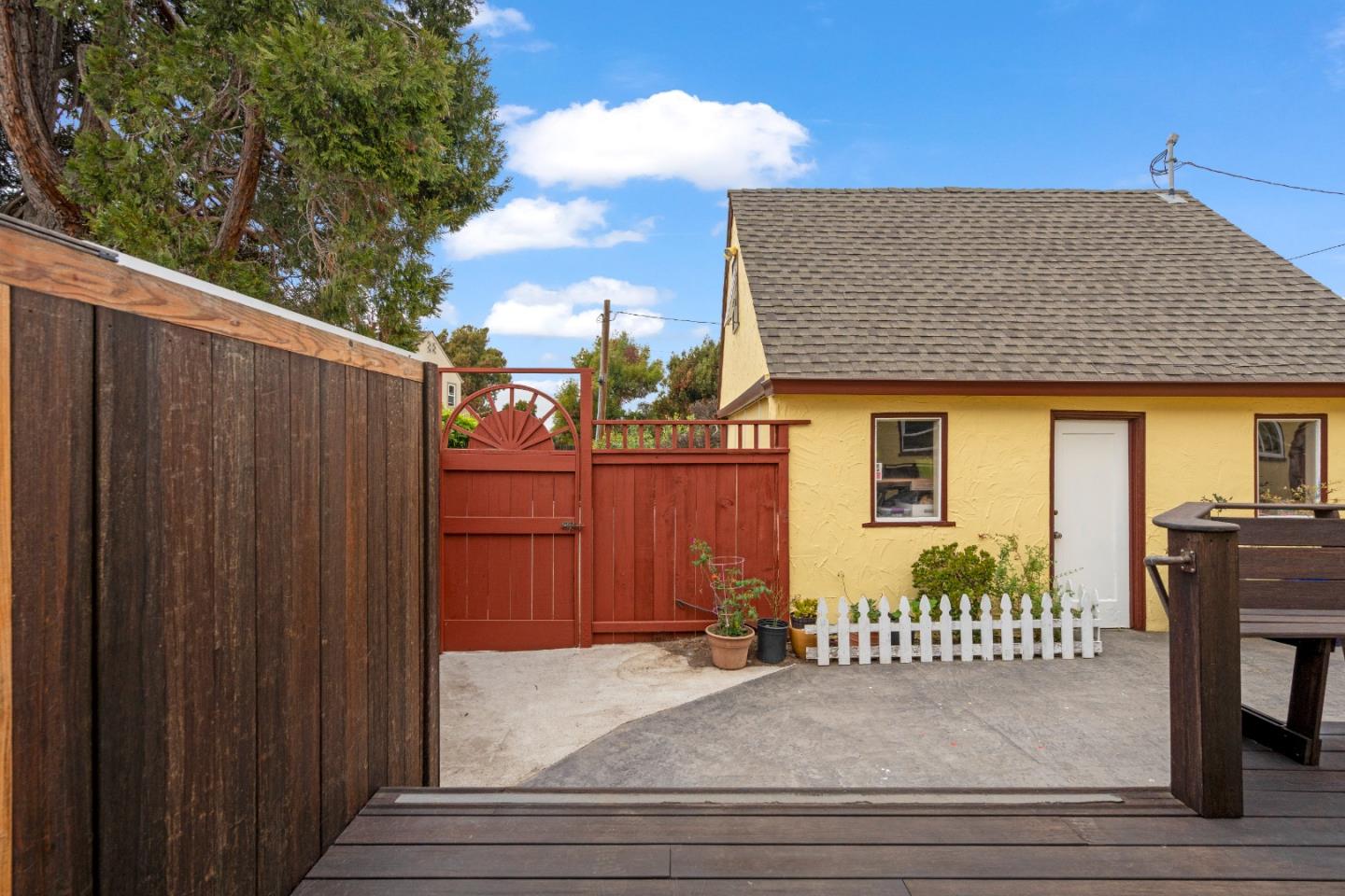 Detail Gallery Image 57 of 80 For 3 Gonzales St, Watsonville,  CA 95076 - 4 Beds | 4 Baths