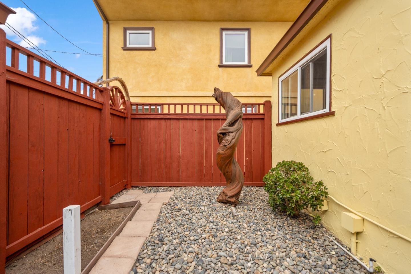 Detail Gallery Image 62 of 80 For 3 Gonzales St, Watsonville,  CA 95076 - 4 Beds | 4 Baths