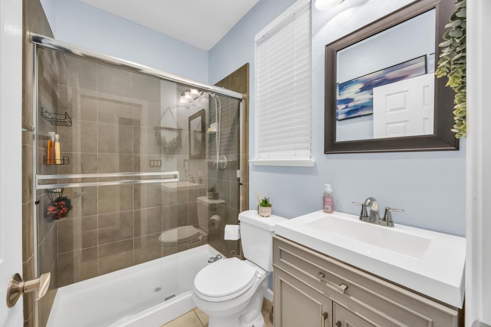Detail Gallery Image 15 of 46 For 804 Berry Creek Dr, Rocklin,  CA 95765 - 4 Beds | 4 Baths