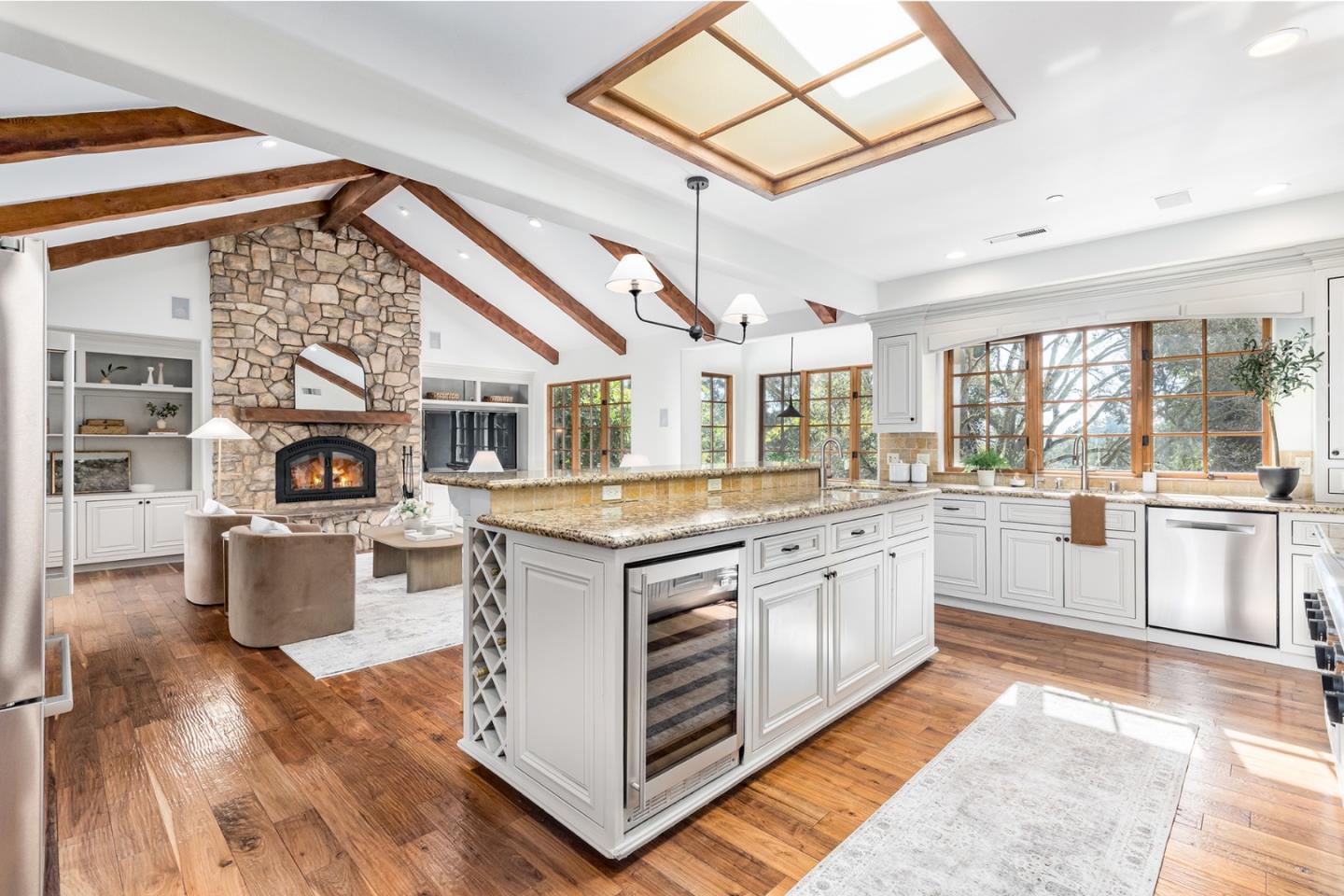 Detail Gallery Image 14 of 54 For 114 Zanzibar Dr, Aptos,  CA 95003 - 4 Beds | 3/1 Baths