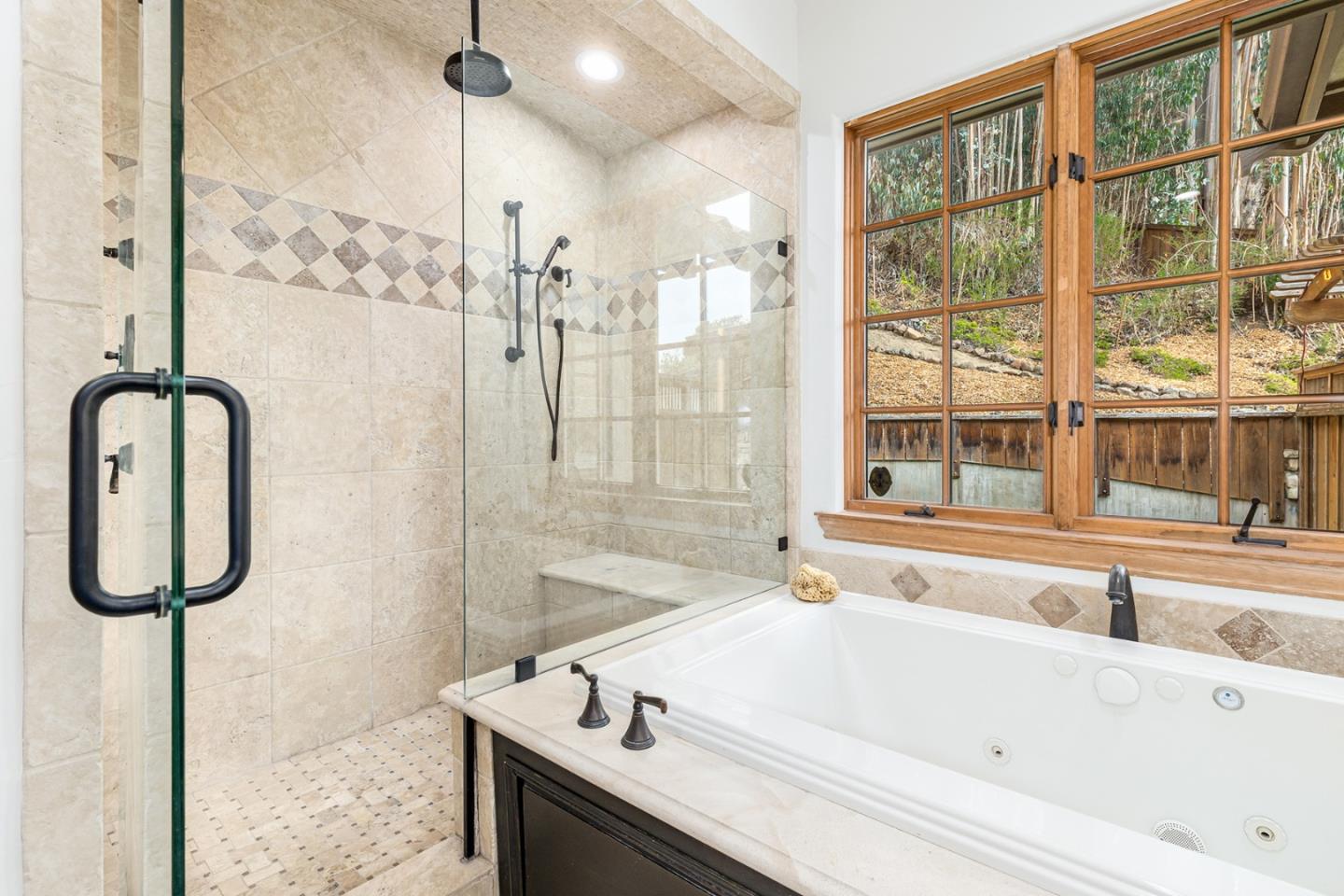 Detail Gallery Image 28 of 54 For 114 Zanzibar Dr, Aptos,  CA 95003 - 4 Beds | 3/1 Baths