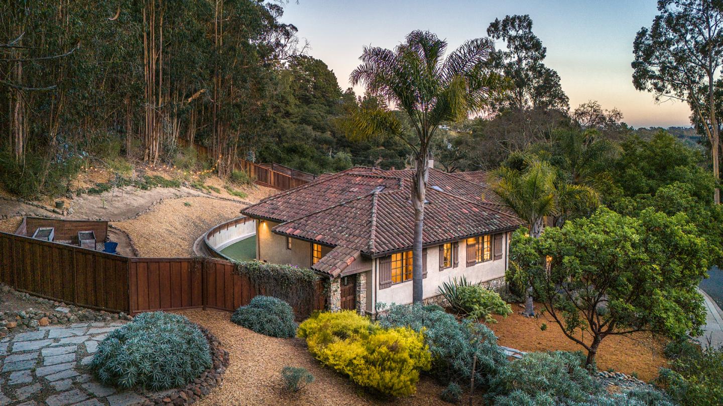 Detail Gallery Image 49 of 54 For 114 Zanzibar Dr, Aptos,  CA 95003 - 4 Beds | 3/1 Baths