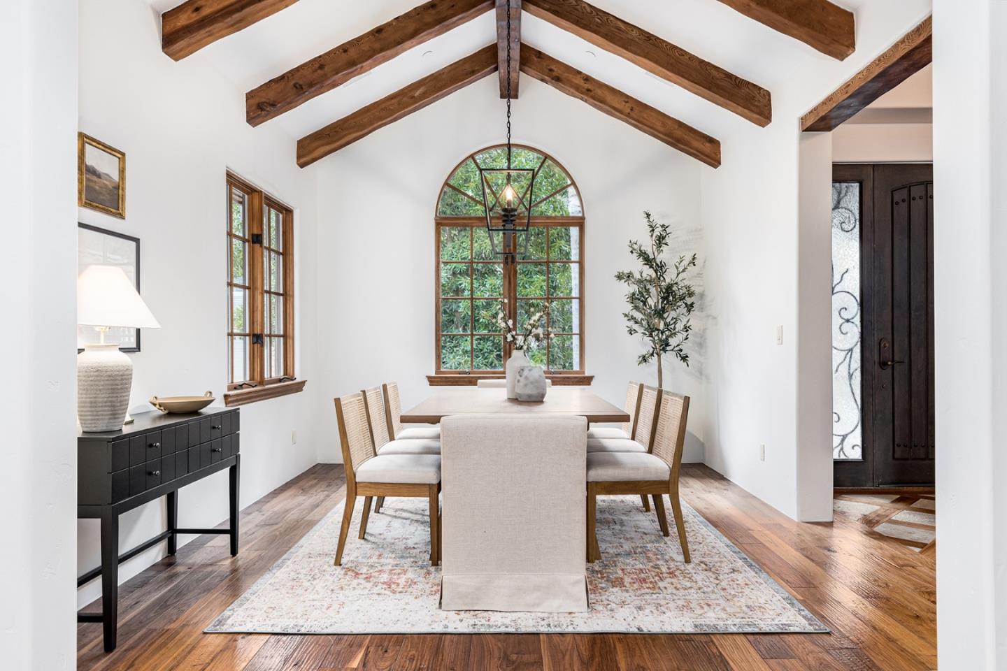 Detail Gallery Image 9 of 54 For 114 Zanzibar Dr, Aptos,  CA 95003 - 4 Beds | 3/1 Baths