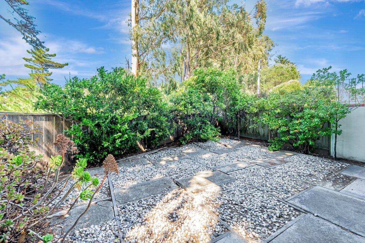 Detail Gallery Image 33 of 34 For 1385 Terrace Dr, Millbrae,  CA 94030 - 5 Beds | 3 Baths