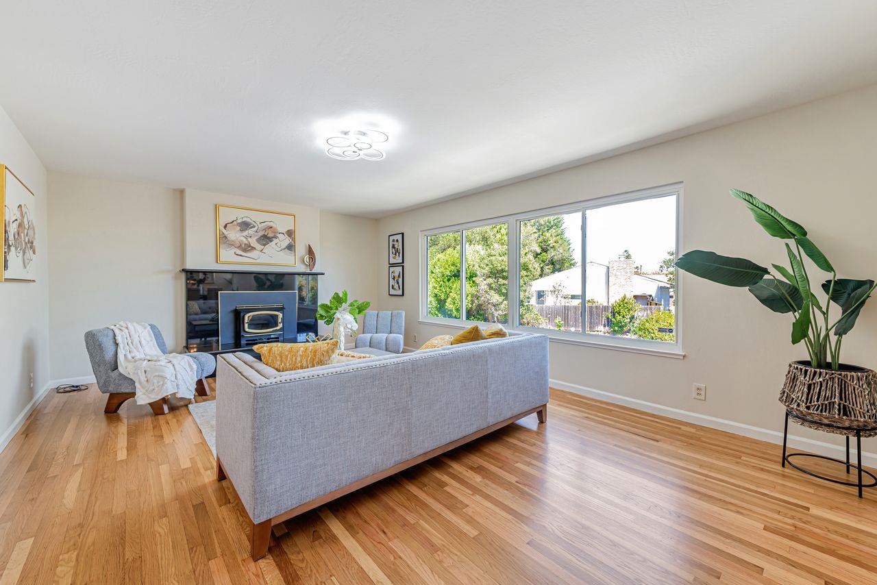 Detail Gallery Image 8 of 34 For 1385 Terrace Dr, Millbrae,  CA 94030 - 5 Beds | 3 Baths