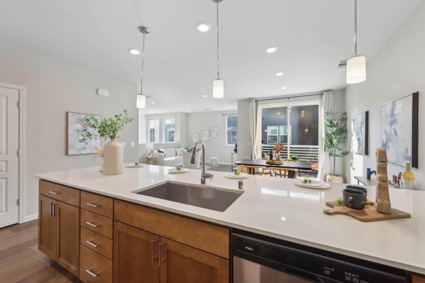 Detail Gallery Image 21 of 22 For 621 Clover Circle, Milpitas,  CA 95035 - 2 Beds | 2 Baths