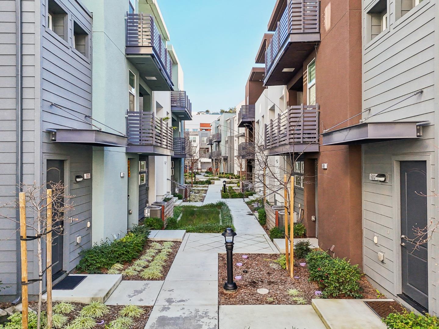 Detail Gallery Image 22 of 22 For 621 Clover Circle, Milpitas,  CA 95035 - 2 Beds | 2 Baths