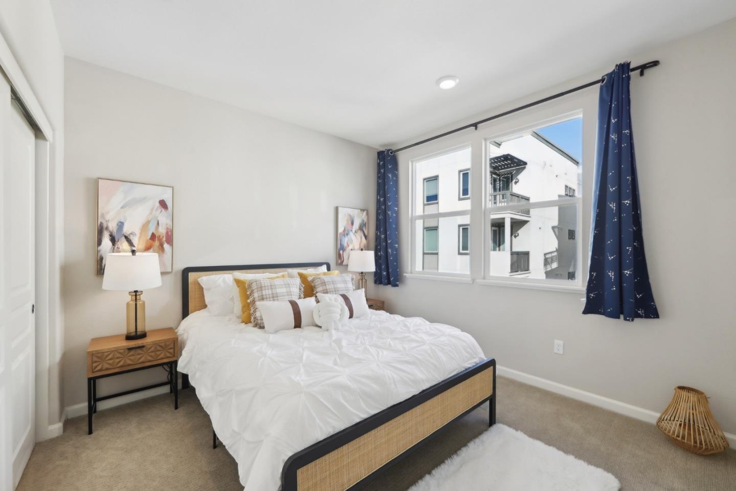 Detail Gallery Image 8 of 22 For 621 Clover Circle, Milpitas,  CA 95035 - 2 Beds | 2 Baths