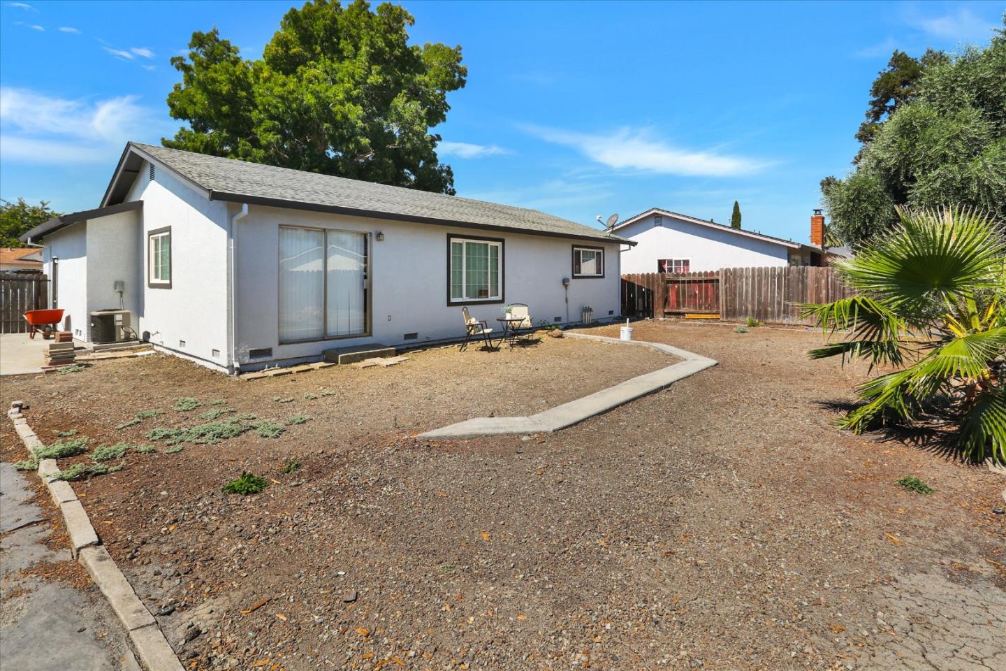 Detail Gallery Image 34 of 35 For 519 Rio Verde, Suisun City,  CA 94585 - 3 Beds | 1 Baths
