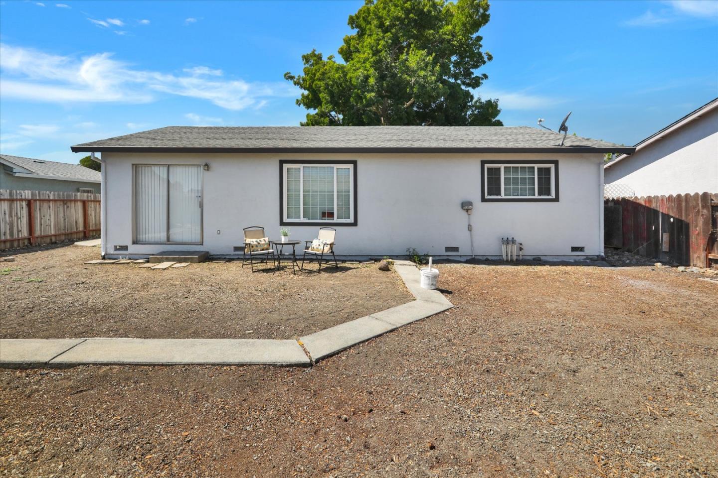 Detail Gallery Image 35 of 35 For 519 Rio Verde, Suisun City,  CA 94585 - 3 Beds | 1 Baths