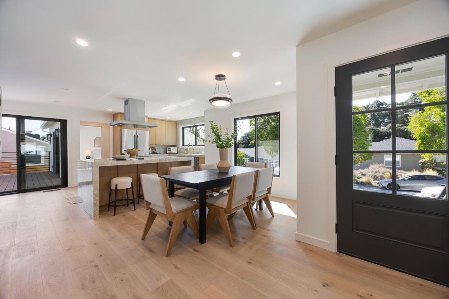 Detail Gallery Image 10 of 38 For 758 Sequoia Ave, San Mateo,  CA 94403 - 4 Beds | 3 Baths