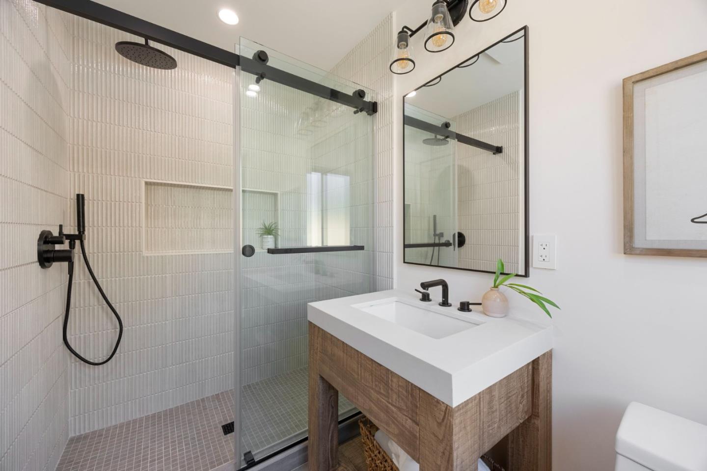 Detail Gallery Image 19 of 38 For 758 Sequoia Ave, San Mateo,  CA 94403 - 4 Beds | 3 Baths