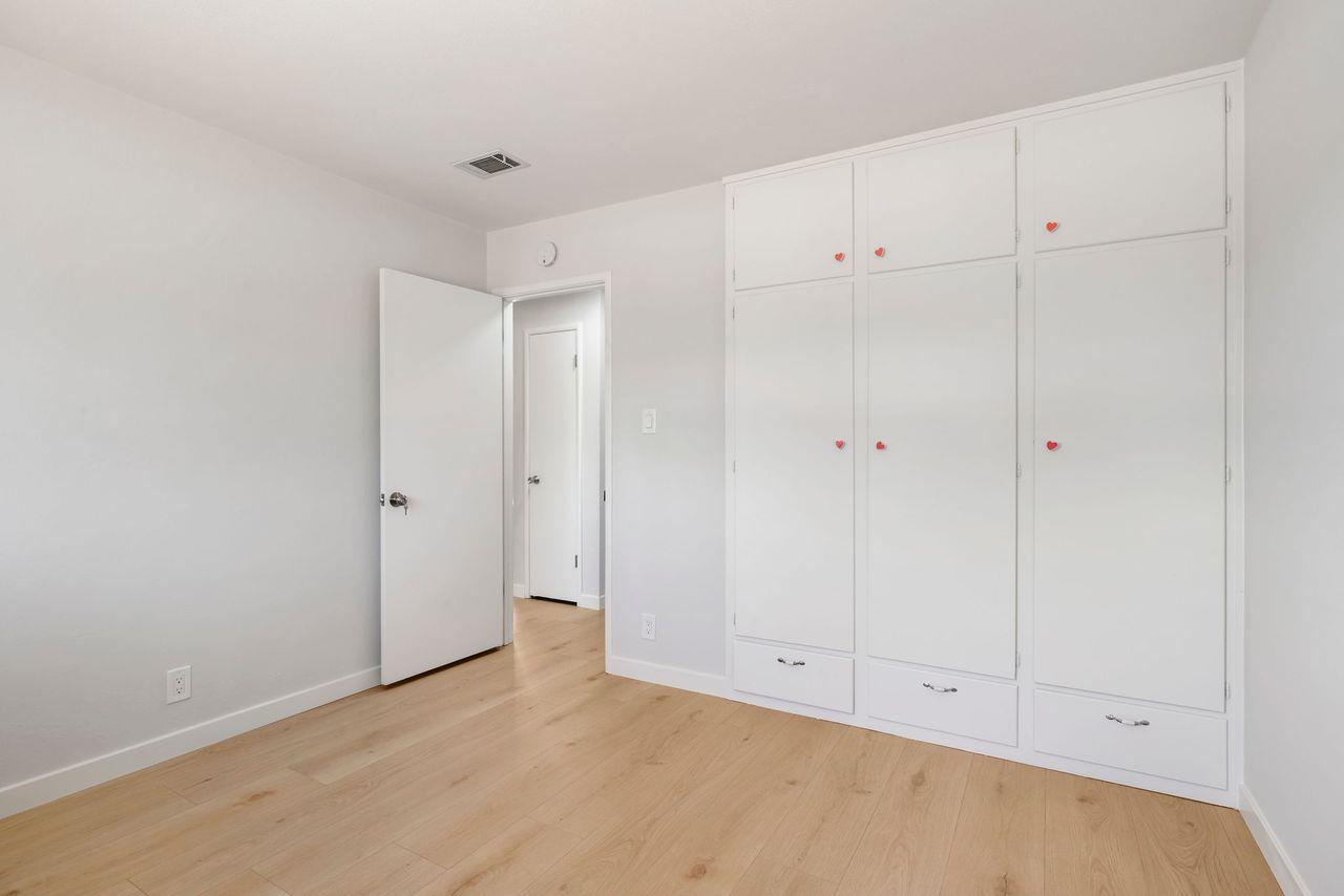 Detail Gallery Image 13 of 20 For 480 Chinook Ln, San Jose,  CA 95123 - 3 Beds | 2 Baths