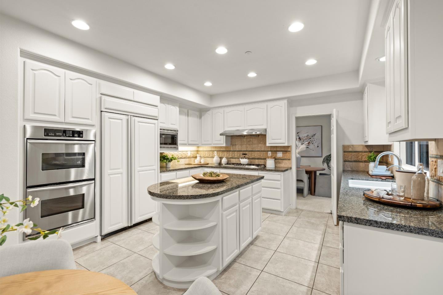 Detail Gallery Image 16 of 69 For 34798 Williams Way, Union City,  CA 94587 - 5 Beds | 4 Baths