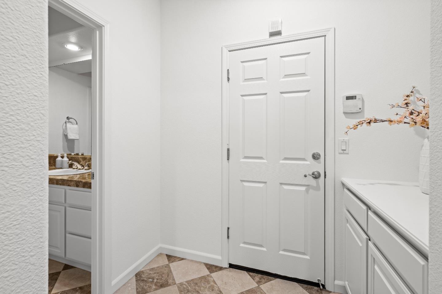 Detail Gallery Image 27 of 69 For 34798 Williams Way, Union City,  CA 94587 - 5 Beds | 4 Baths