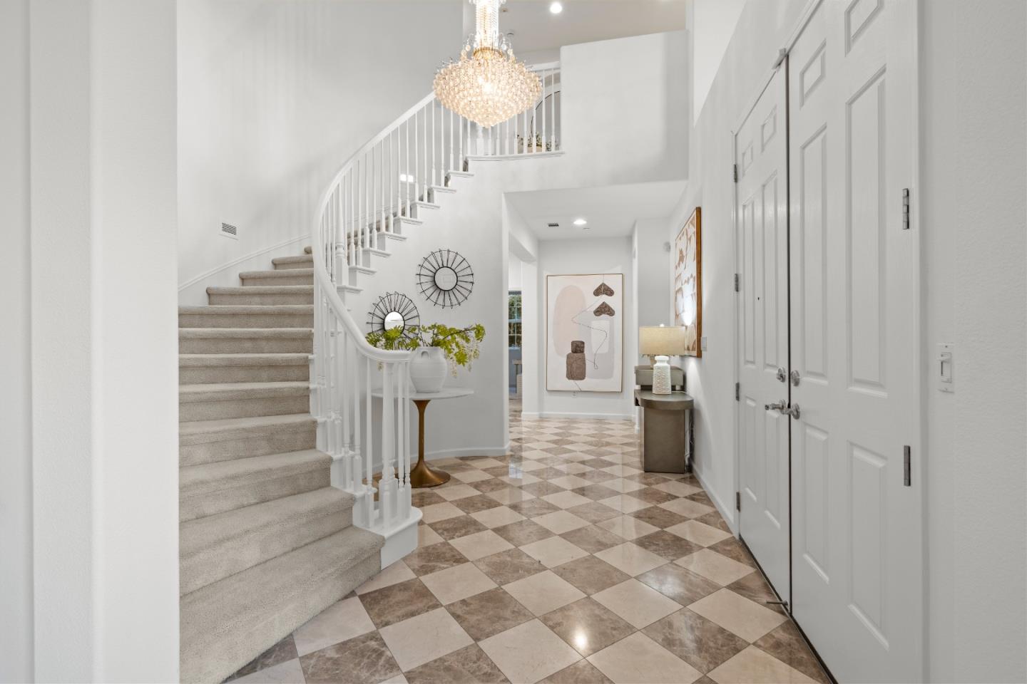 Detail Gallery Image 4 of 69 For 34798 Williams Way, Union City,  CA 94587 - 5 Beds | 4 Baths