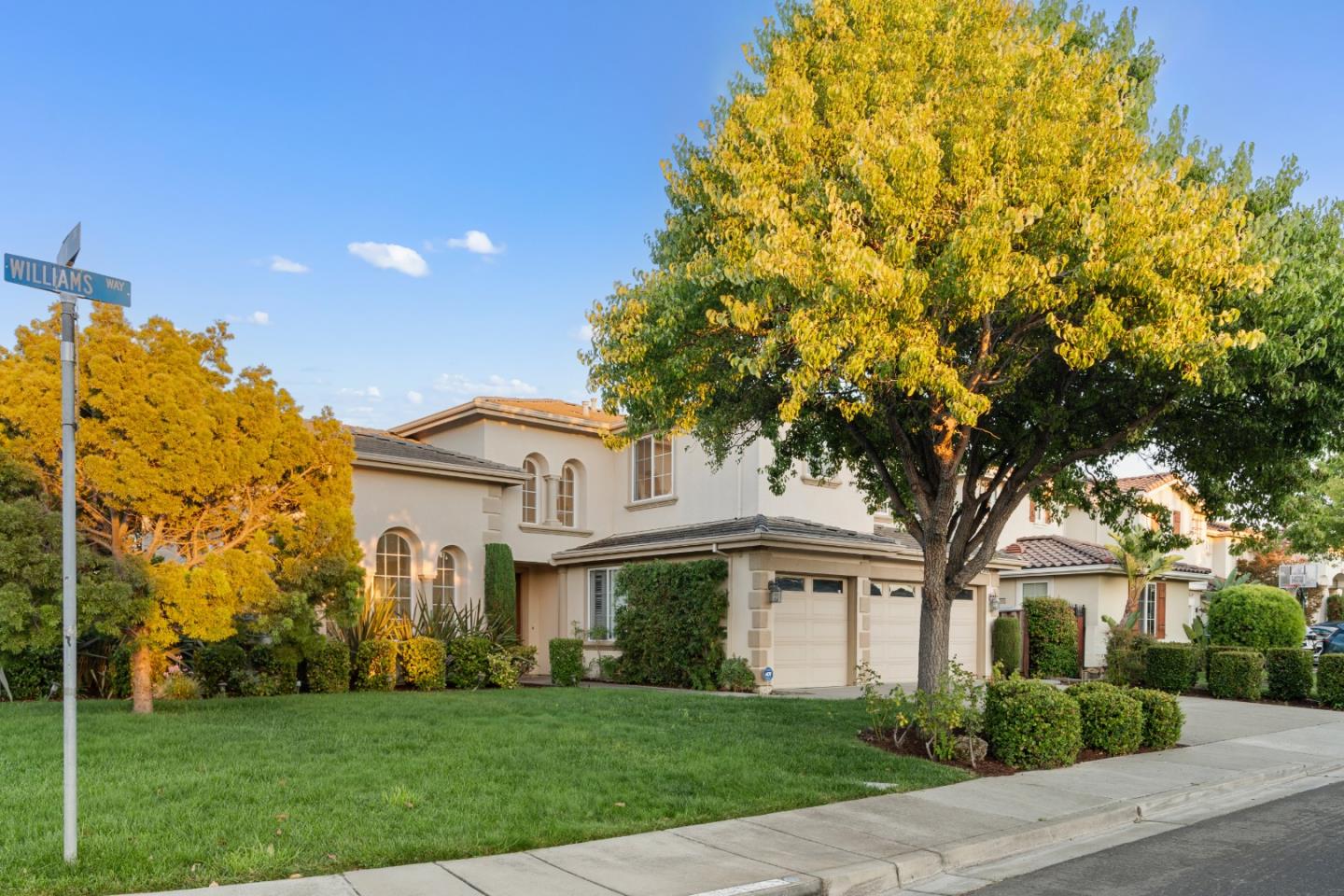 Detail Gallery Image 57 of 69 For 34798 Williams Way, Union City,  CA 94587 - 5 Beds | 4 Baths