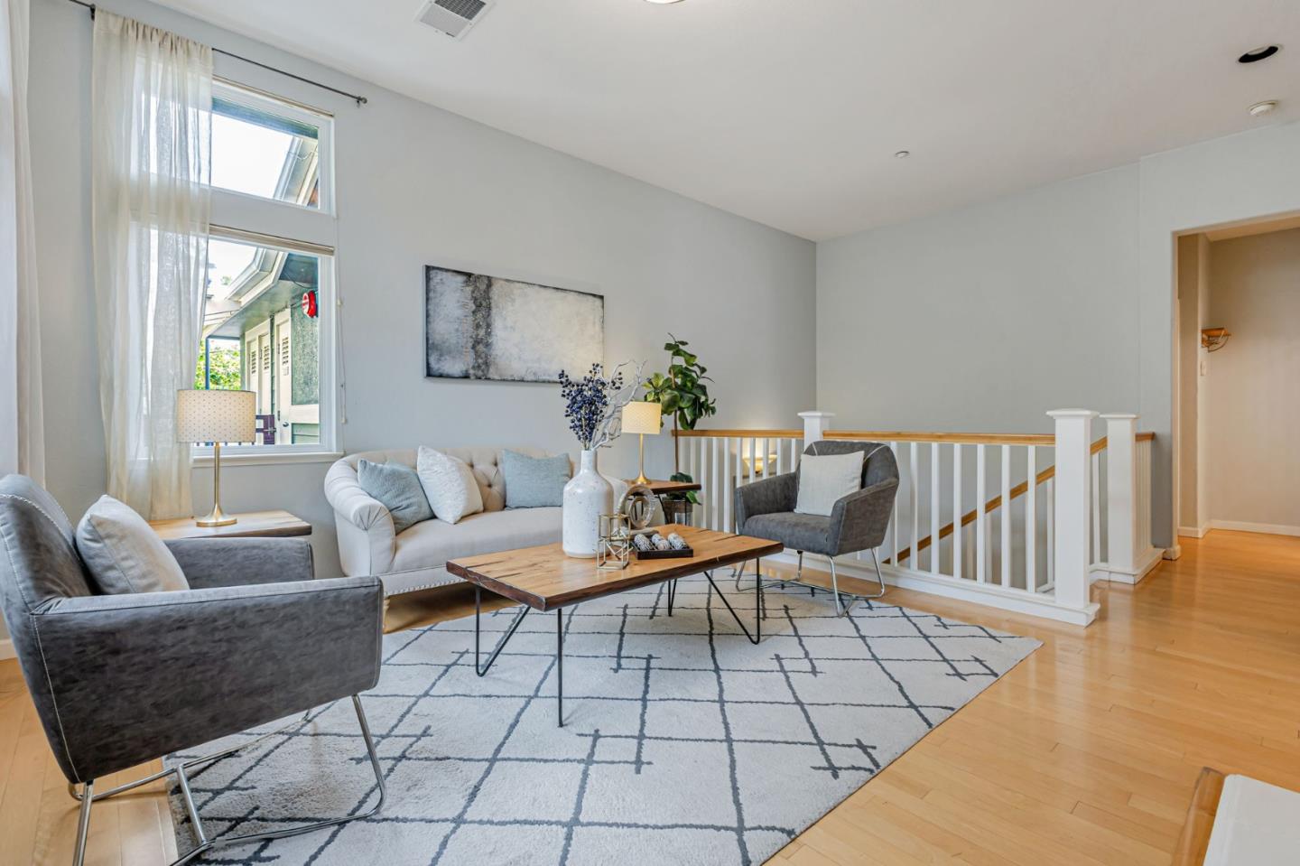 Detail Gallery Image 15 of 37 For 111 Cliff Swallow Ct, Brisbane,  CA 94005 - 3 Beds | 2/1 Baths